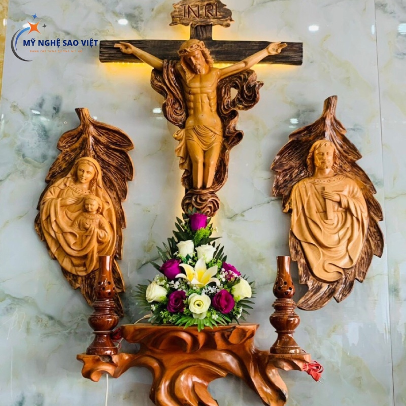 Bàn thờ Công giáo TPHCM