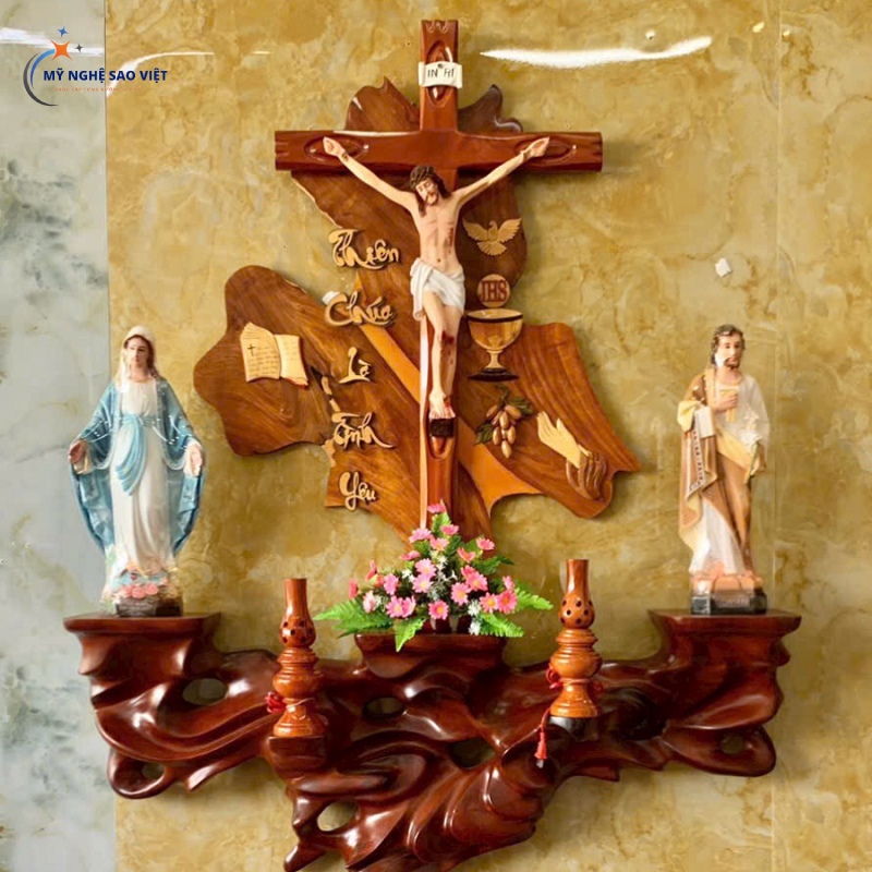 Những mẫu bàn thờ công giáo đẹp