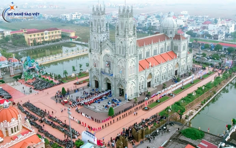 Giáo xứ đền thánh Kiên Lao