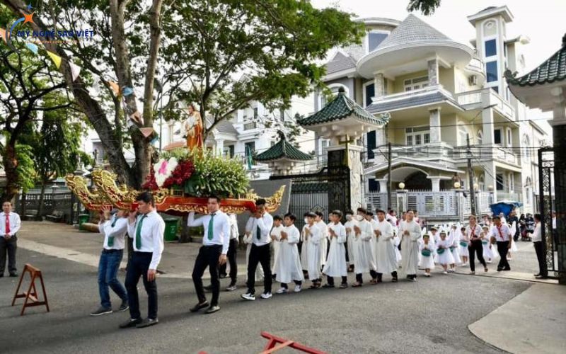 Giáo xứ Hòa Bình