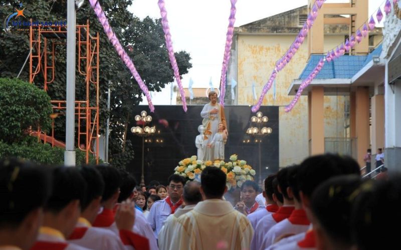 Giáo xứ Lạc Quang