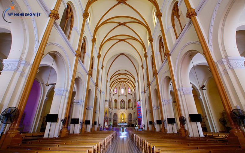 Nhà Thờ Chính Tòa Đức Bà Sài Gòn