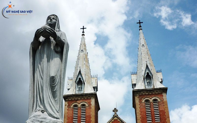 Nhà Thờ Chính Tòa Đức Bà Sài Gòn